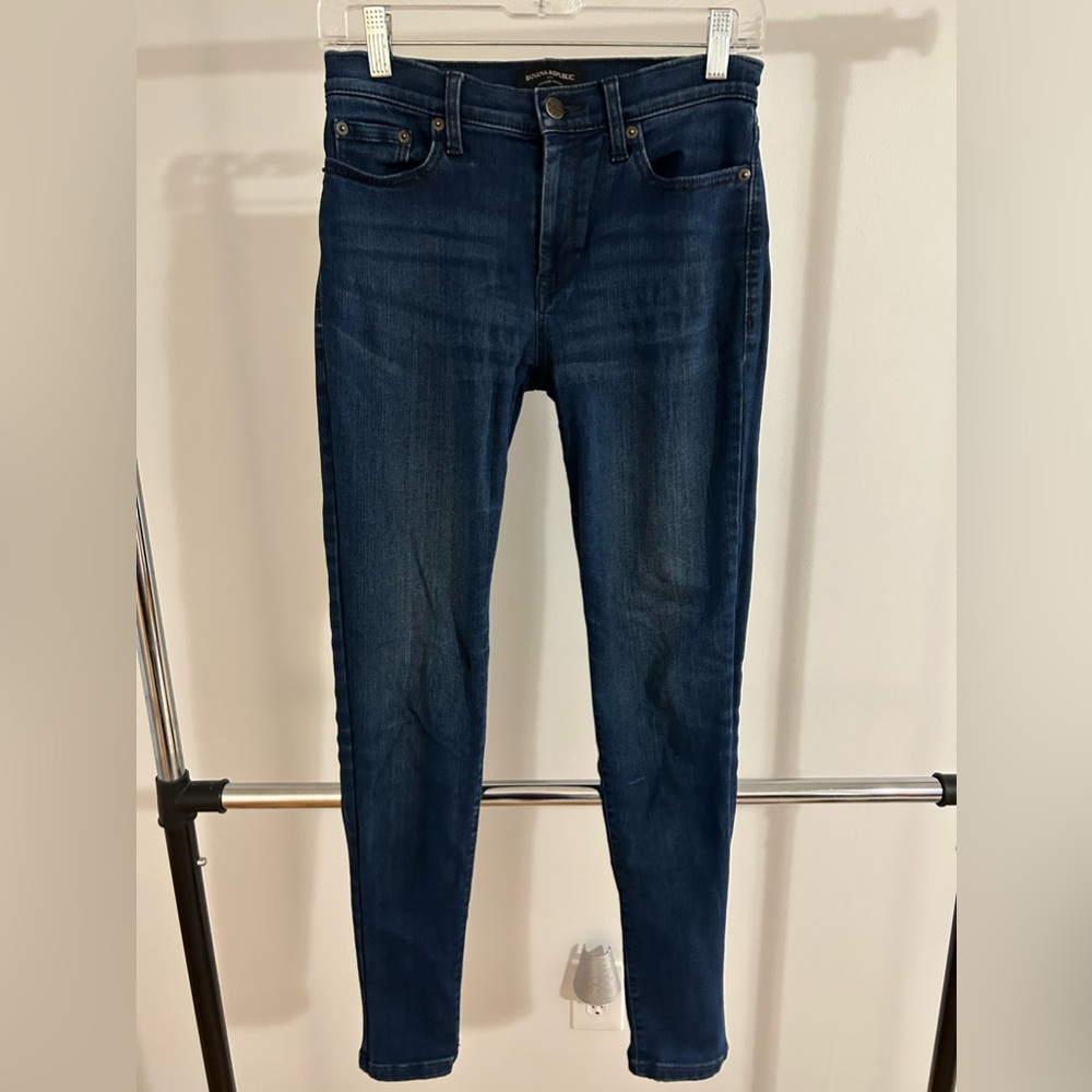 Banana republic high rise skinny dark blue jeans